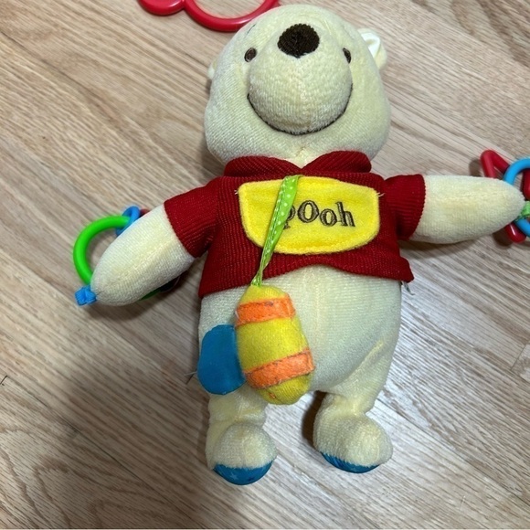 Winnie the Pooh Car Set Stroller On the Go Toy Rattle Plush Baby Pocket Pal - Picture 3 of 7
